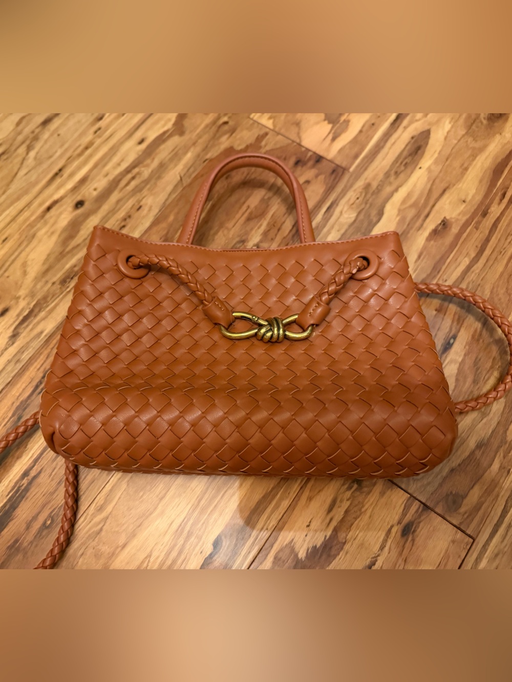 Brown crossbody purse